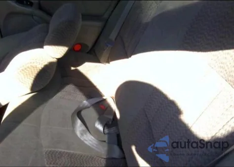 2003 Pontiac Grand Am Se1 z USA, uszkodzony, nr VIN 1G2NF52E13C172524